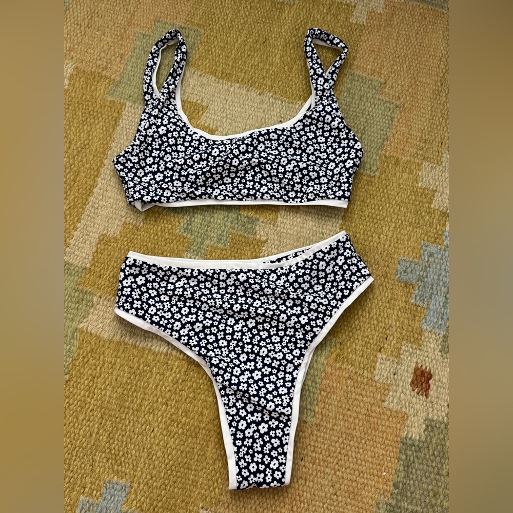 MIKOH Bikini